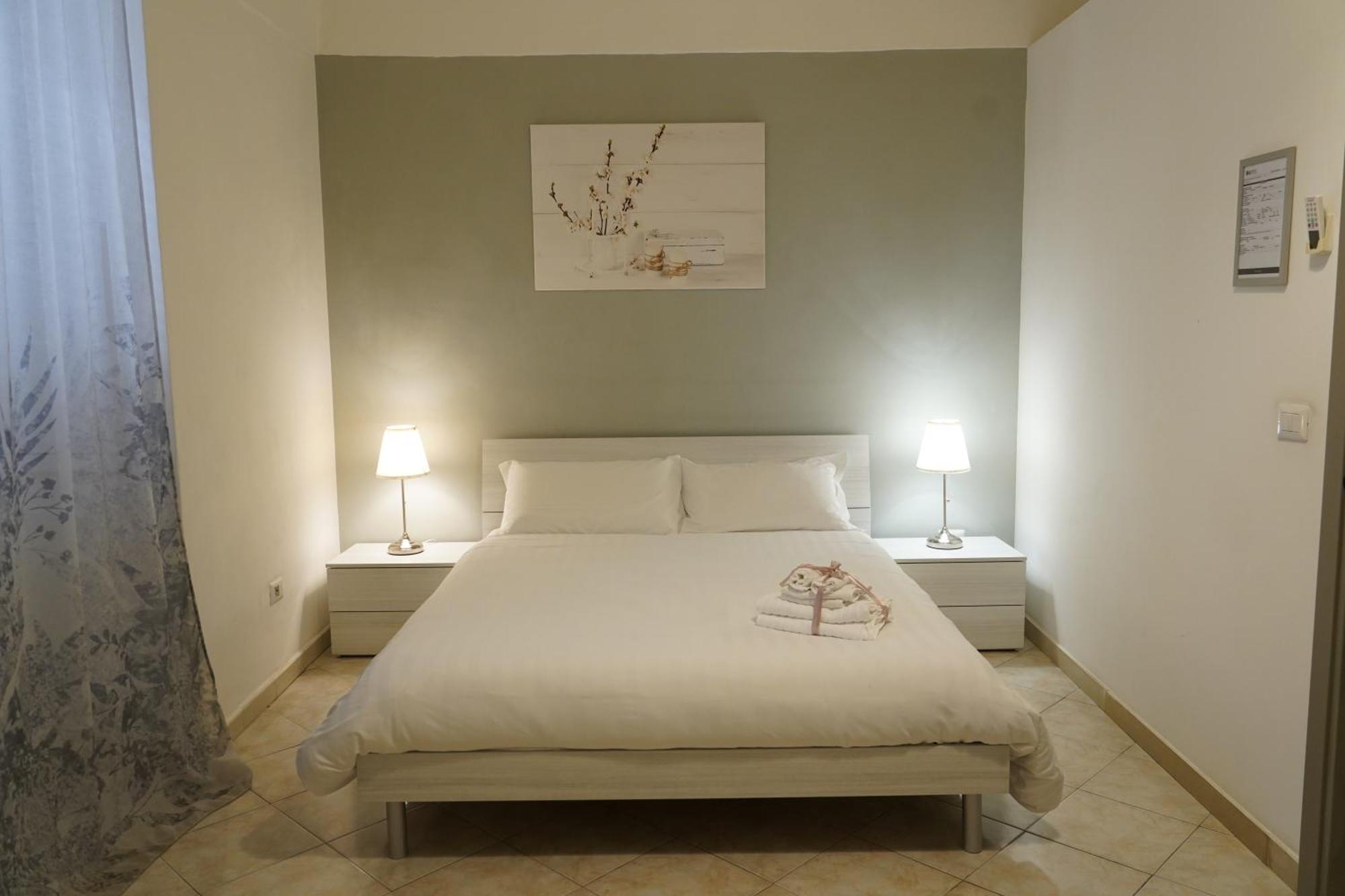 Cittadella28 Like At Home Трани Экстерьер фото
