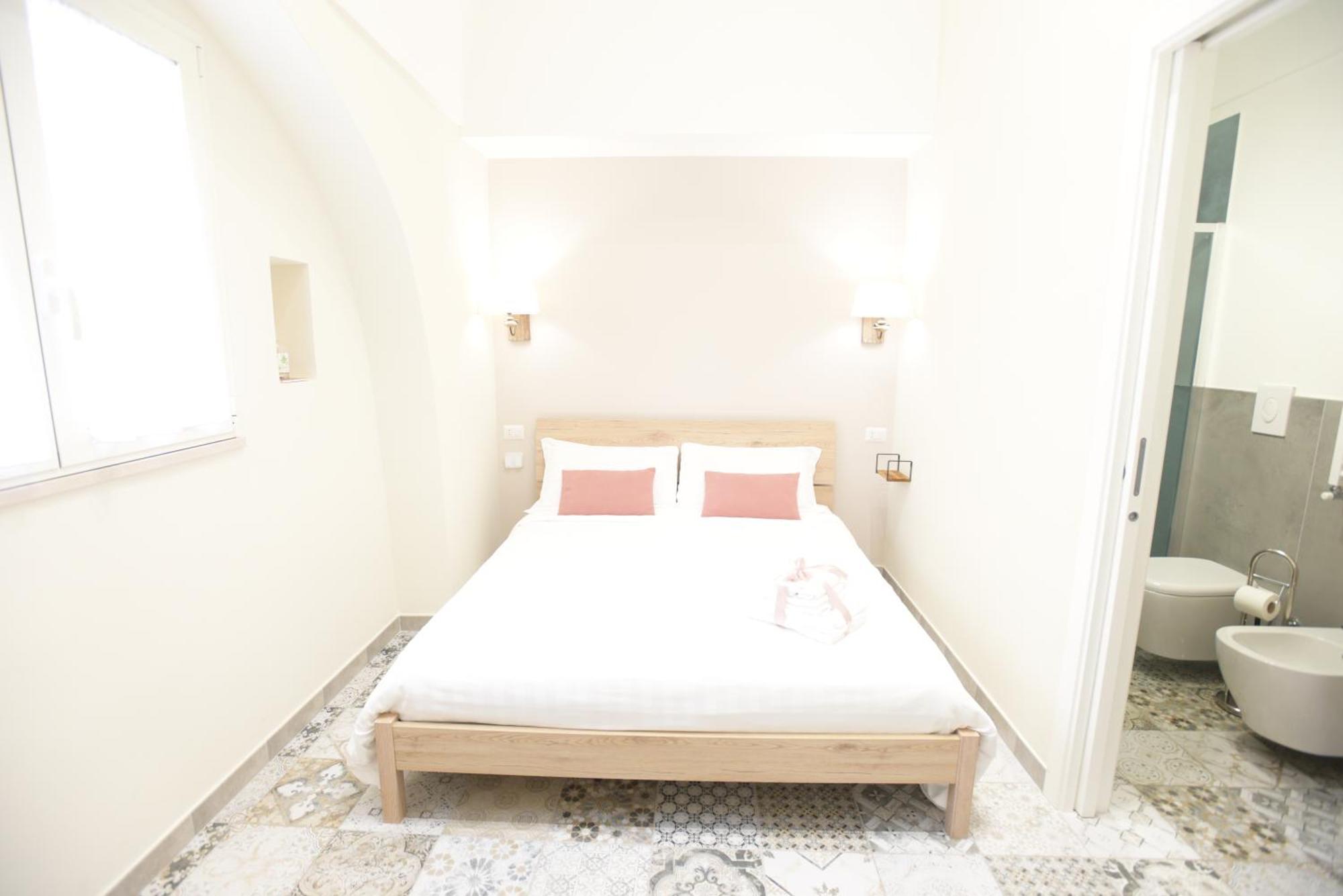 Cittadella28 Like At Home Трани Экстерьер фото